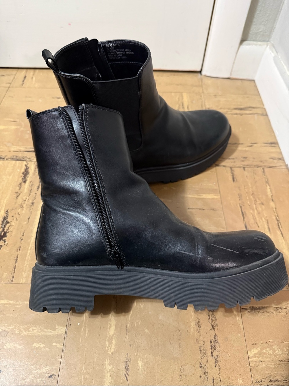 Arizona Jean Co. Svetta Black Platform Chelsea Ankle Boots Women’s 11